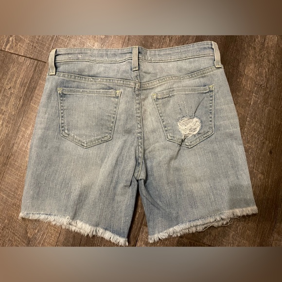 Mossimo Cut Off Boyfriend Shorts Buttom fly Distressed Size 2/26 - Picture 5 of 5